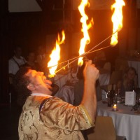 feuer-lustige-magie-show Lustige Magic-Show Feuerschlucker